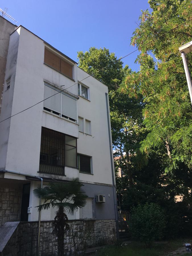 Apartments Valentina - Free Parking Mostar Bagian luar foto