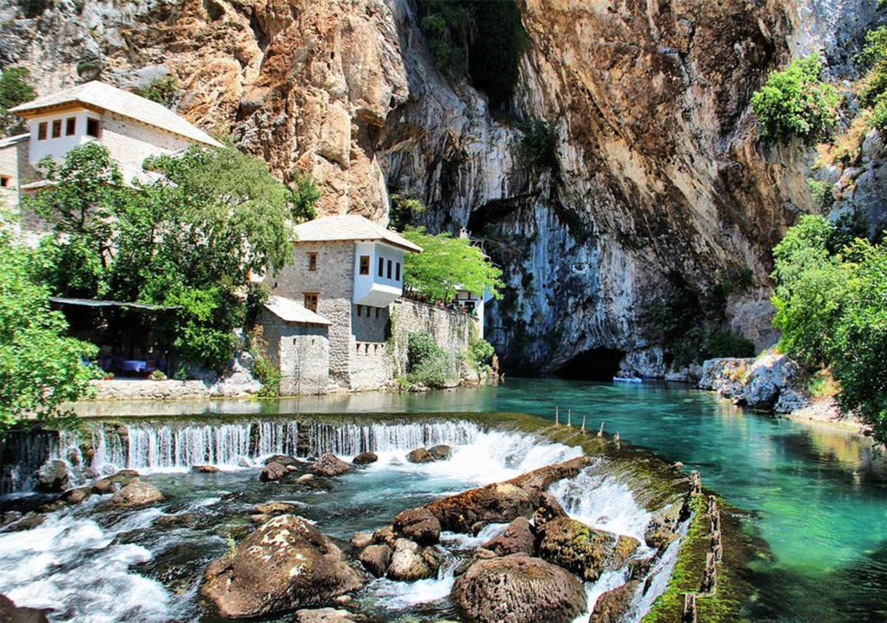 Apartments Valentina - Free Parking Mostar Bagian luar foto