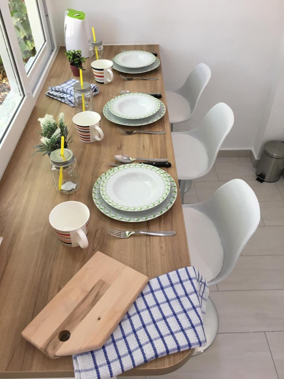 Apartments Valentina - Free Parking Mostar Bagian luar foto