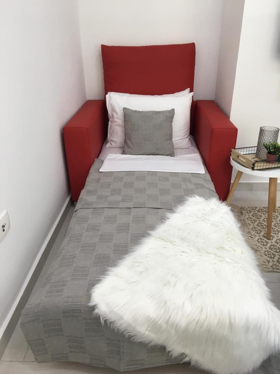 Apartments Valentina - Free Parking Mostar Bagian luar foto